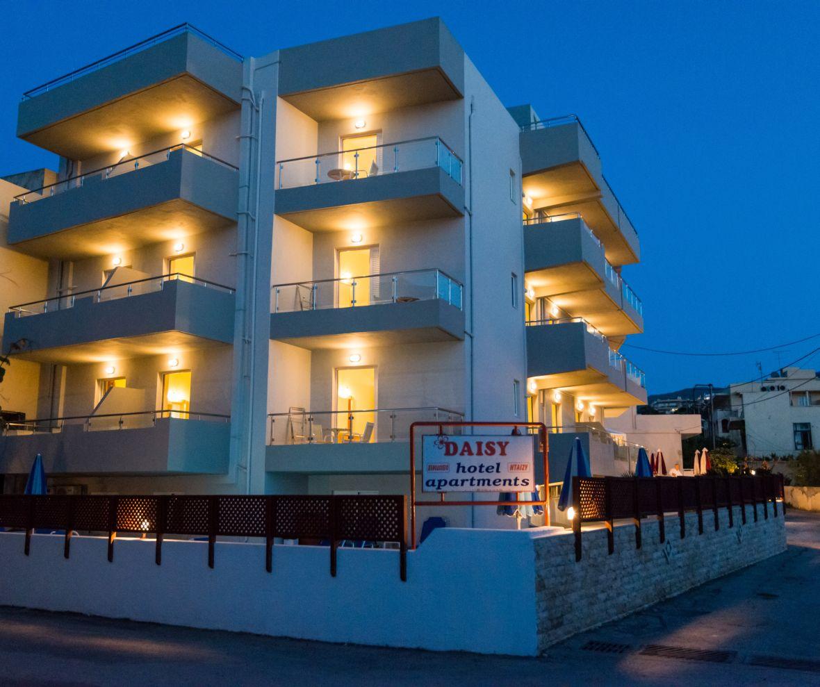 Daisy Hotel Apartments Rethymno  Екстер'єр фото