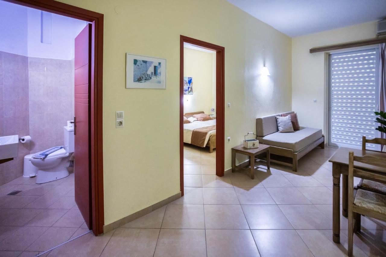 Daisy Hotel Apartments Rethymno  Екстер'єр фото