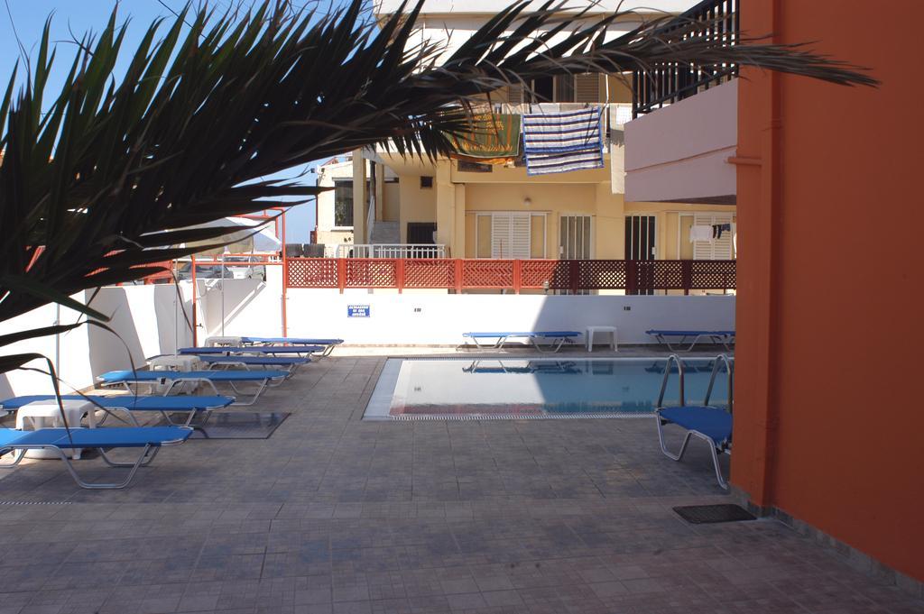 Daisy Hotel Apartments Rethymno  Екстер'єр фото